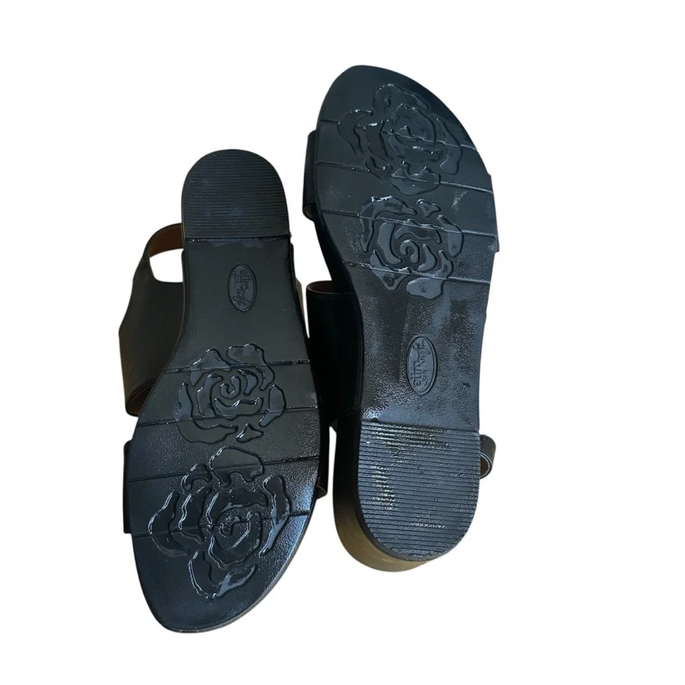 EuroSoft Reba slingback wedge sandal  a comfy wedge‎ heel New without Box